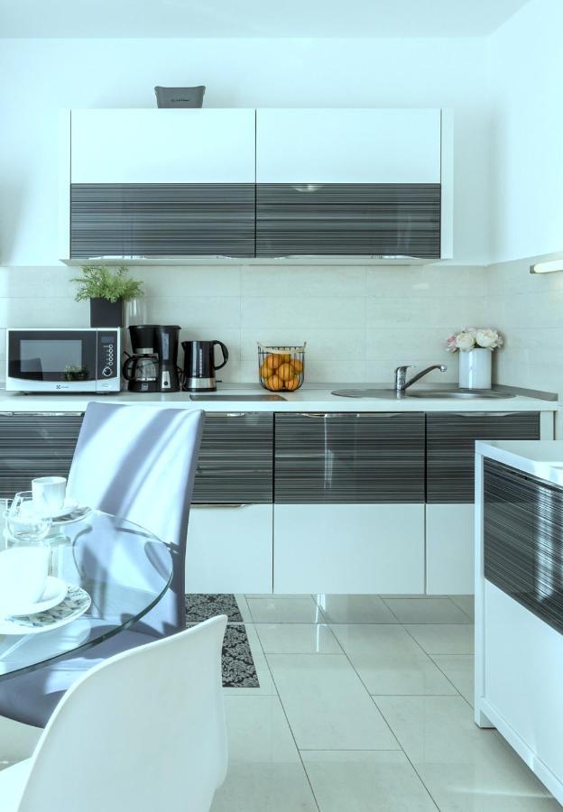 Iris Beach Apartments Kaštela 외부 사진