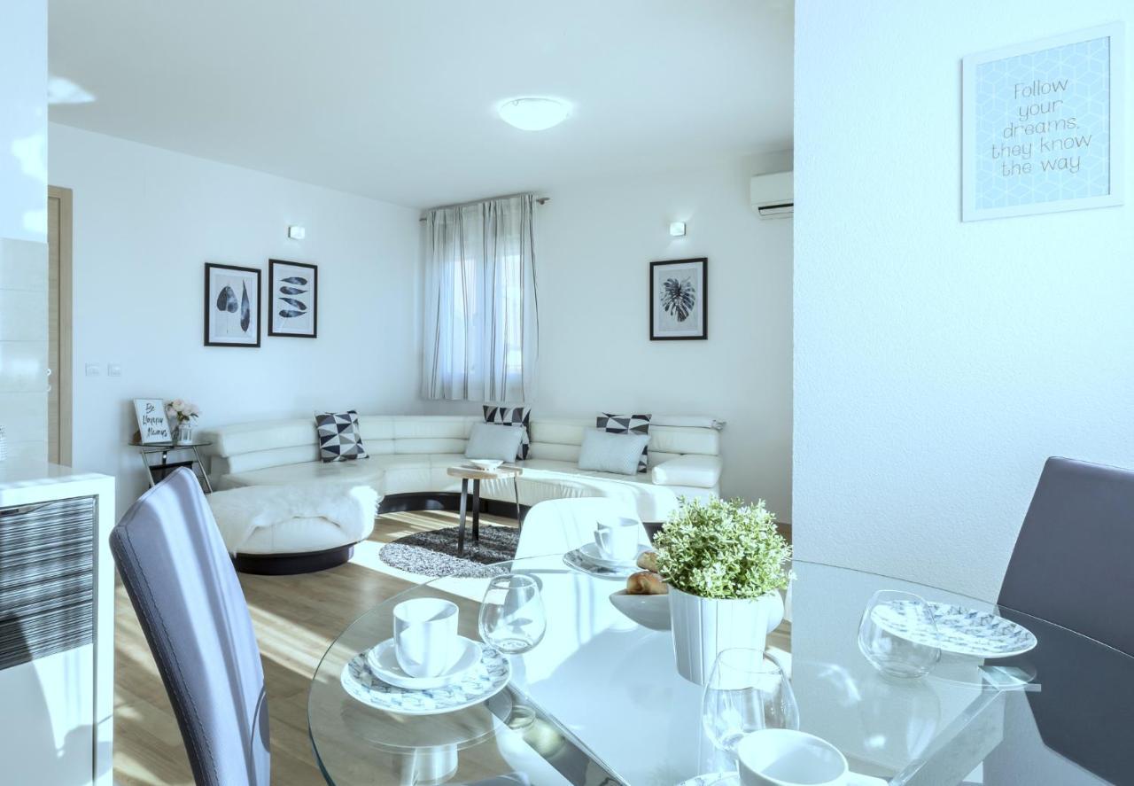 Iris Beach Apartments Kaštela 외부 사진